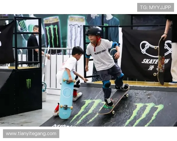 杭州滑板队的阵地战揭秘与滑板文化的崛起与发展分析 杭州滑板队的阵地战揭秘与滑板文化的崛起与发展分析